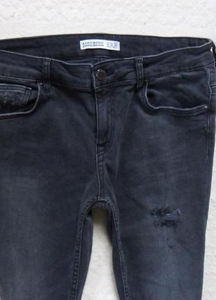 Стильные джинсы скинни c рваностями и неровным низом zara, 40 размер.2 фото