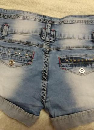 Джинсовые шорты 27р. в отличном состоянии zijin yan jeans.6 фото