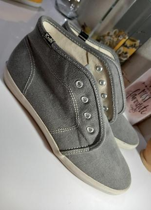 Фирменные женские кроссовки keds