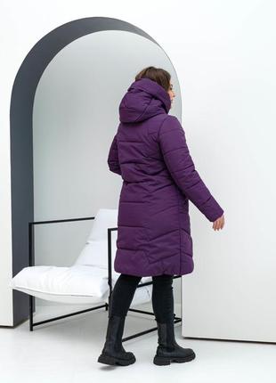 Удлиненная зимняя женская куртка 117 / р.48-64 / сиреневый3 фото