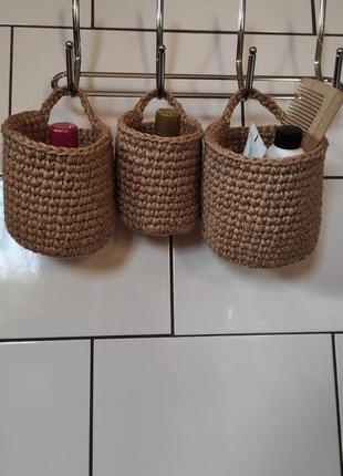 Подвесная корзина из джута. вязаная круглая корзинка.