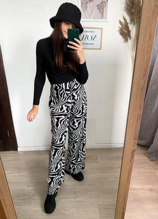 Штани жіночі