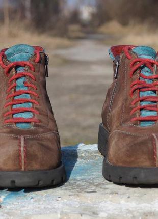 Жіночі черевики think! espresso boots bracca4 фото