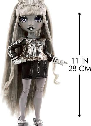 Лялька rainbow high shadow series 1 luna madison- grayscale fashion doll. 2 metallic grey2 фото