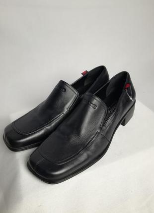 Нові туфлі dockers classic line. стильні черевики. унісекс3 фото