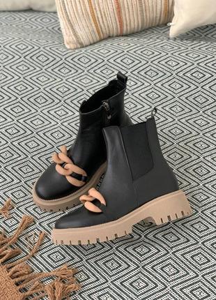 Ботінки черевики
