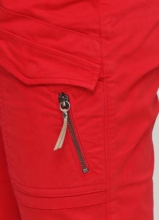 Джинсы, брюки, штаны в красном цвете4 фото