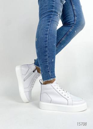 Распродажа натуральные кожаные демисезонные белые спортивные ботинки - высокие кроссовки на флисе 36р.2 фото