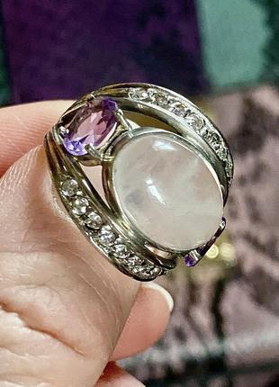Серебряное кольцо 925 пробы с натуральным розовым кварцем,аметистами.размер 17,5