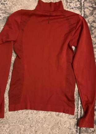 Спортивные футболки3 фото