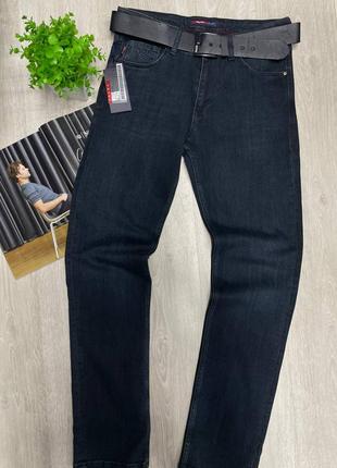 Мужские брендовые джинсы, новые, качественные, с ремнем)3 фото