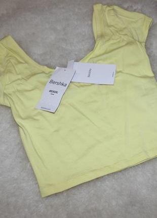 Кроп топ, футболка, жовта від bershka