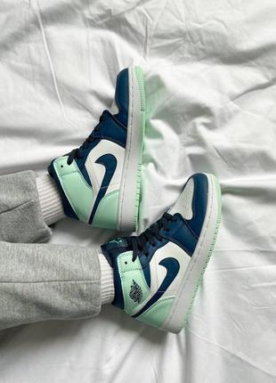 Женские высокие кожаные кроссовки nike air jordan 1 mid gs "blue mint"#найк5 фото