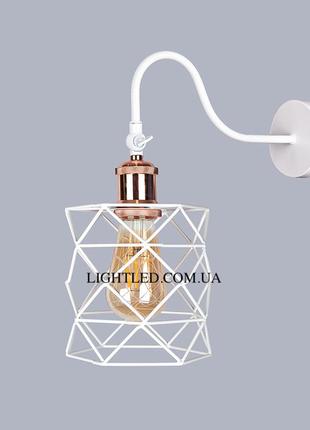 Біла бра з рожевим патроном