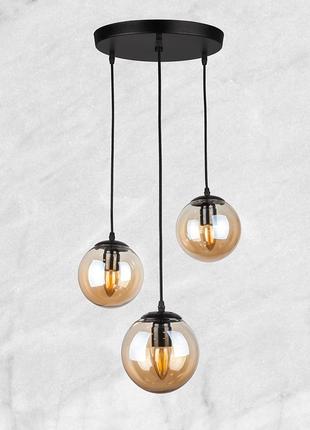 Люстра на три кавових кулі