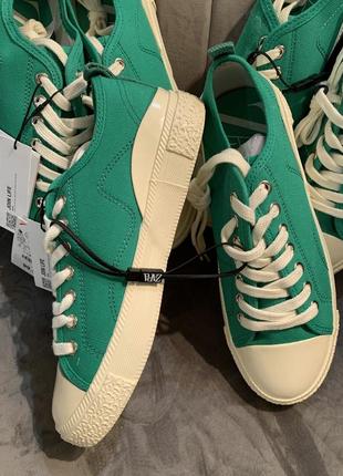 Кеди zara