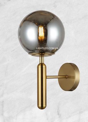 Бронзовий настінний світильник з чорною кулею 15см (916-w41-1 brz+bk)