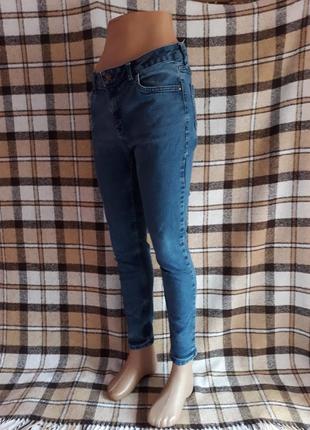Крутые короткие узкачи. скинни джинсы джинсы-дудочки синие2 фото