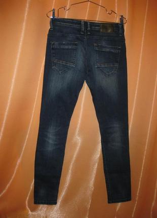 Классные джинсы штаны  брюки темно-синие с потертостями км1473, тянутся3 фото
