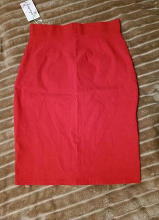 Женская юбка красного цвета3 фото