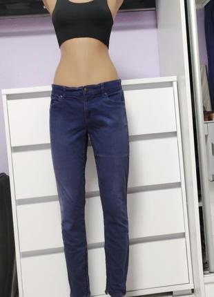 Жіночі стретчеві джинси. legging