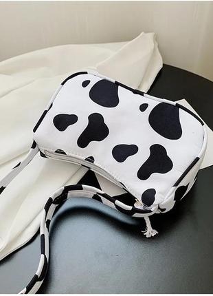 Сумочка багет корівка