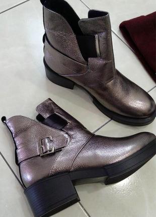 Актуальні шкіряні нові черевички кожаные ботинки новые2 фото