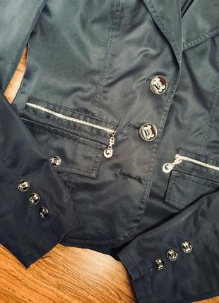 Черный базовый сатиновый  пиджак2 фото