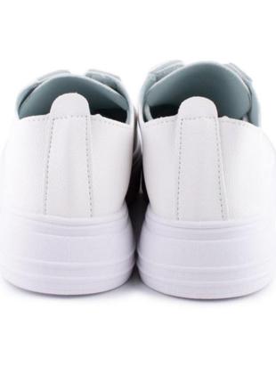 Стильные белые кроссовки кеды мокасины мягкие туфли на шнурках модные5 фото