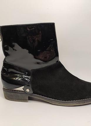 Kazar демисезонные замшевые кожаные лаковые полусапоги