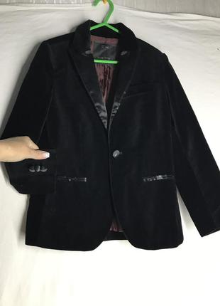 Фирменный шикарный пиджак1 фото