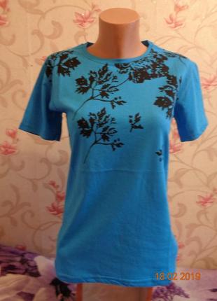 Футболка 42-48. последние.  отменное качество. цена прошлого года