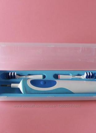 Футляр для зубных щеток oral-b