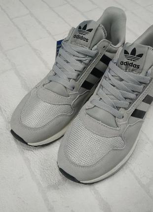 Кроссовки adidas светло-серые сетка