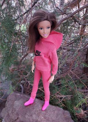 Лялька барбі mc2 barbie одяг барбі спортивні костюми взуття8 фото