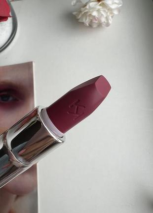 Матова помада для губ kiko milano happy b-day, bellezza! velvet passion matte lipstick 05 mauve