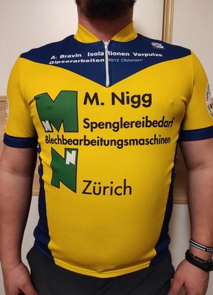 Велофутболка