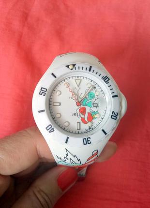 Часы toy watch jelly оригинал белые с авторским рисунком на браслете1 фото