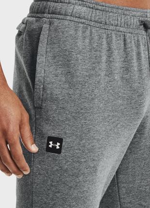 Under armour мужские серые спортивные штаны ua rival fleece joggers4 фото