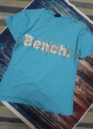 Футболка