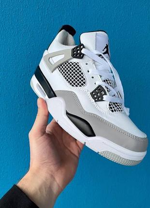 Жіночі чорно-білі  шкіряні кросівки nike air jordan 4🆕 найк джордан 4
