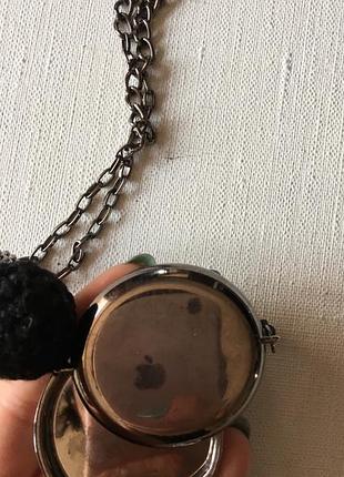 Подвеска с блеском для губ. оригинал