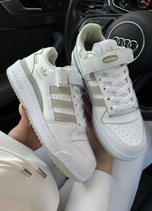 Женские кроссовки adidas originals forum 84 low white olive