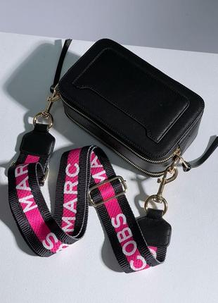 Женская черная с розовым сумка с ремнем через плечо marc jacobs🆕 сумка кросс боди7 фото