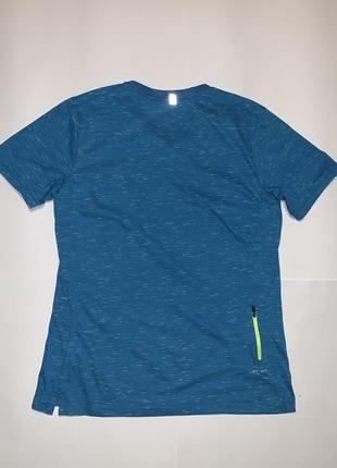 Беговая футболка nike tailwind v-neck t-shirt3 фото