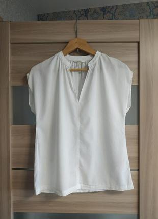 Стильна базова блуза