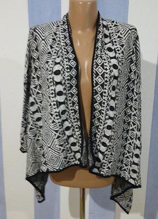 Гарний кардиган розлітайка