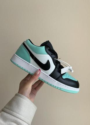 Женские кроссовки nike air jordan 1 low mint black 36