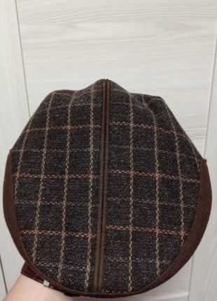 Кепка в клетку