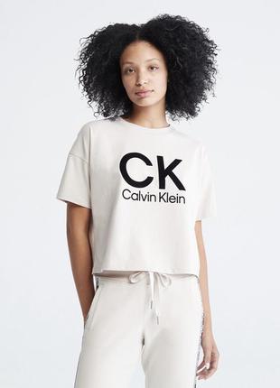Футболка calvin klein слона